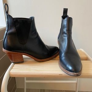 Poppy Barley Heeled Chelsea Boot